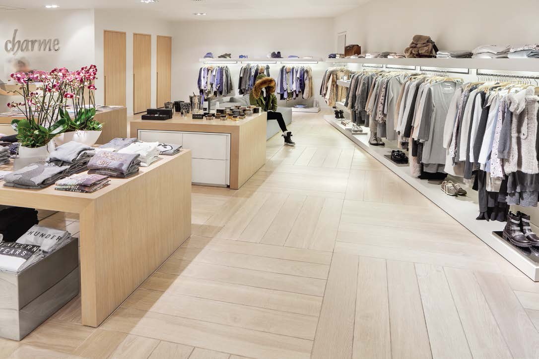 Salon odzie�y premium Charme / CF Klif / Gdynia